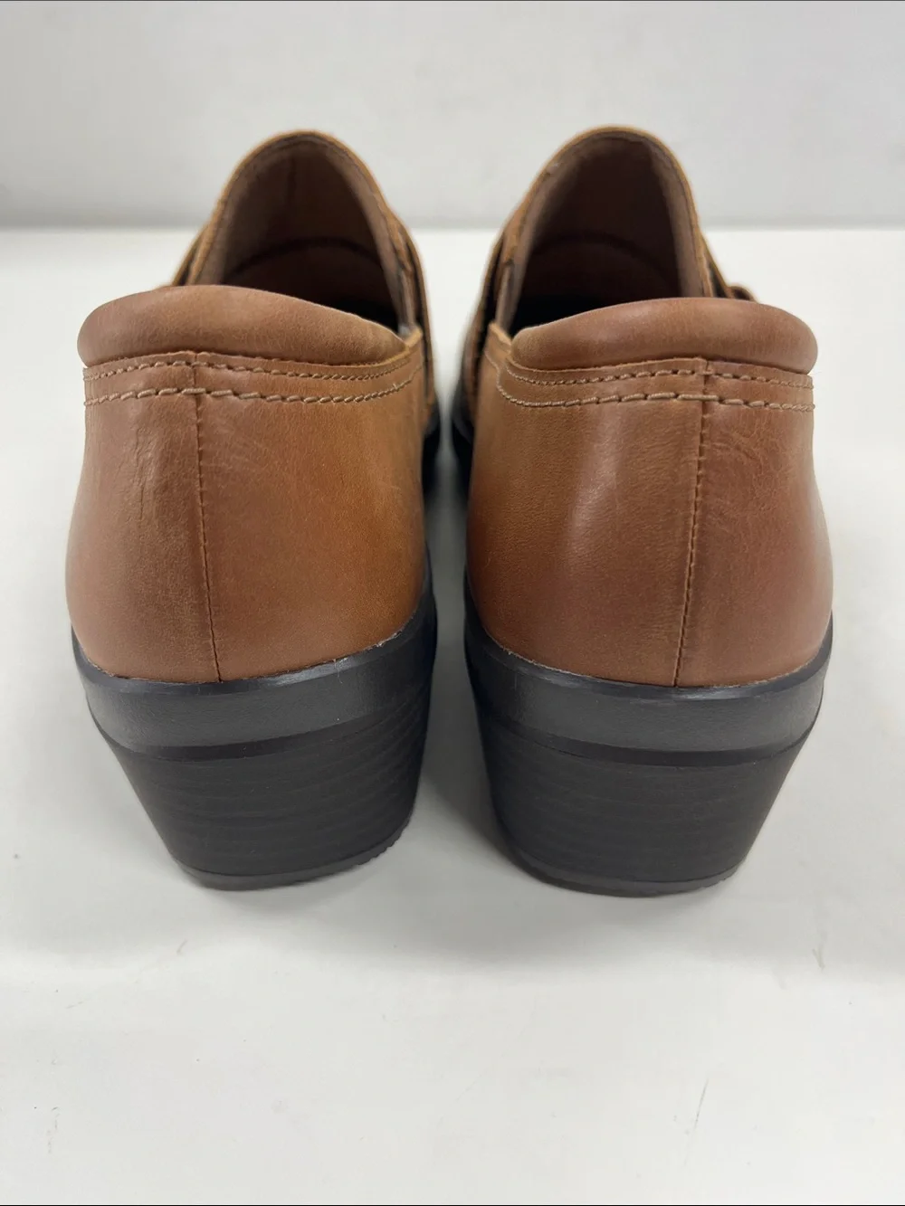 New Clarks Angie Poppy Loafer Shoe in Brown Leather Women's Size 8 Wide